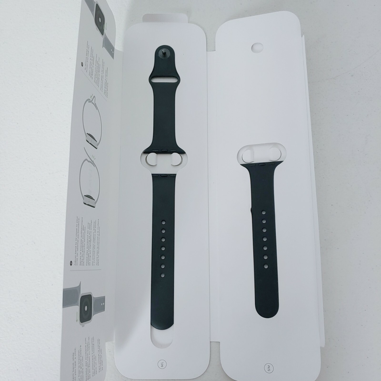 Apple 3E309AM/A Watch 42 Black Sport Band