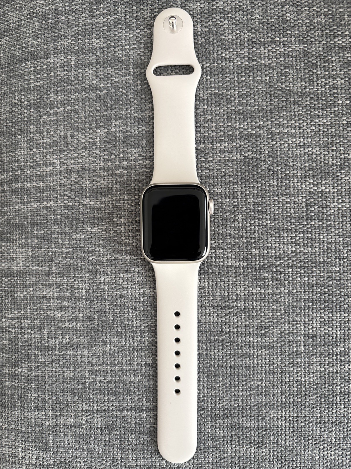 Apple Watch SE 2nd Gen 40MM Starlight Aluminum Case with Sport Band, S/M (GPS)