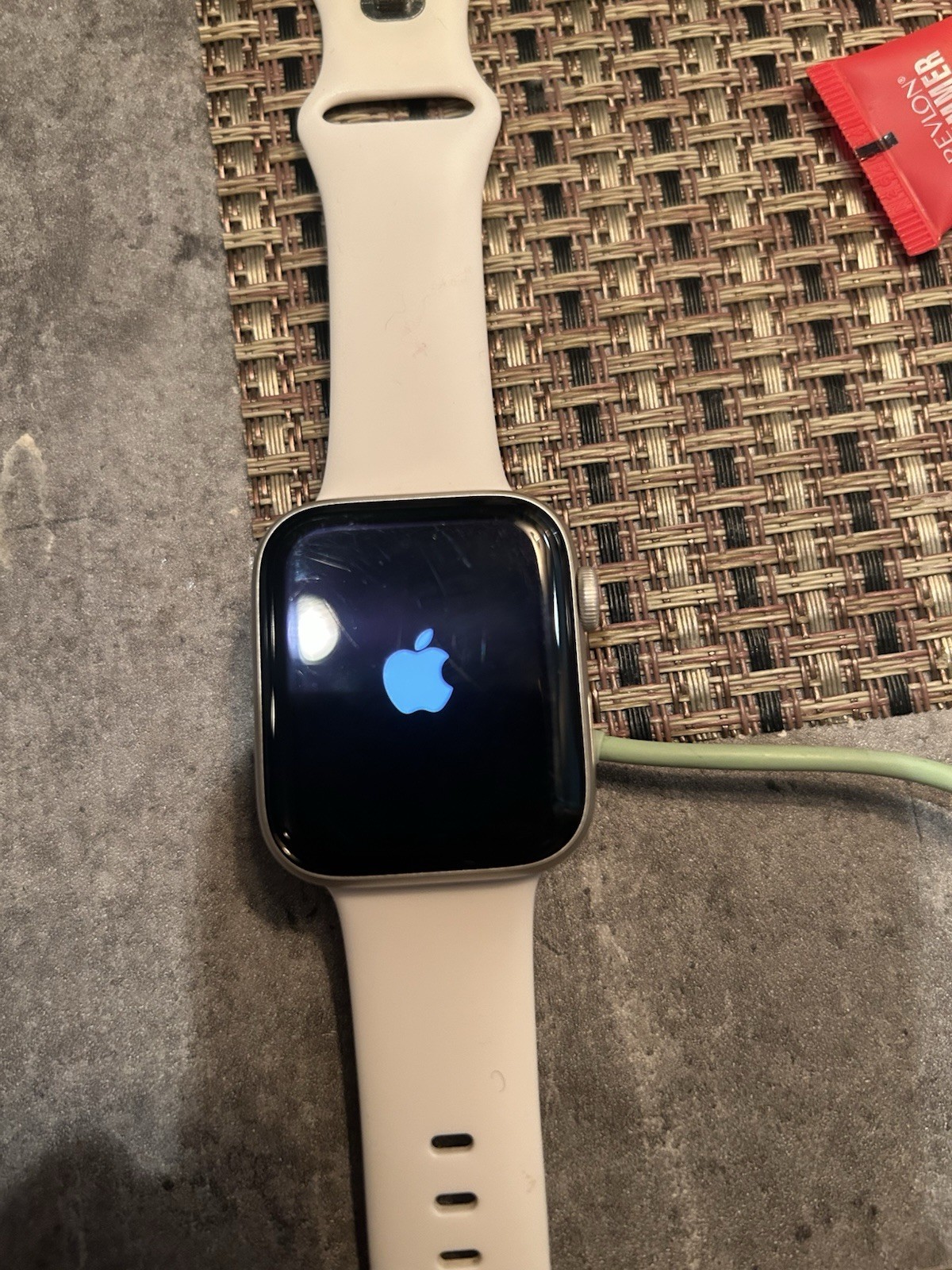 Apple Watch SE 2nd Generation 2022 44mm GPS + CELLULAR