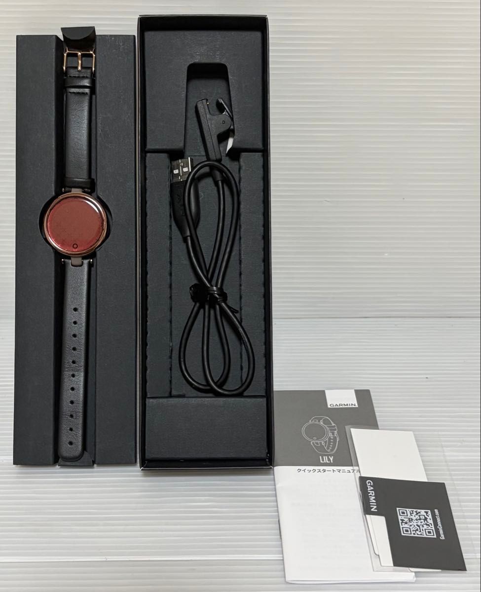GARMIN LILY Smartwatch Womens Papers GPS Sport Watch Working Digital Used
