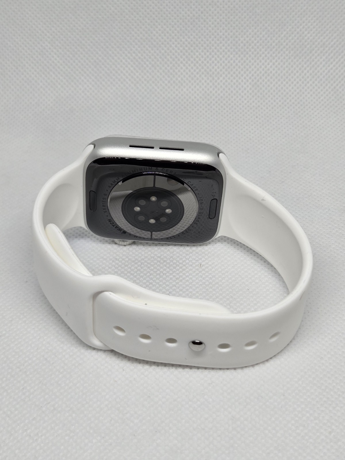 Apple Watch Series 6 44mm Silver – LTE GPS – EXCELLENT + Extras