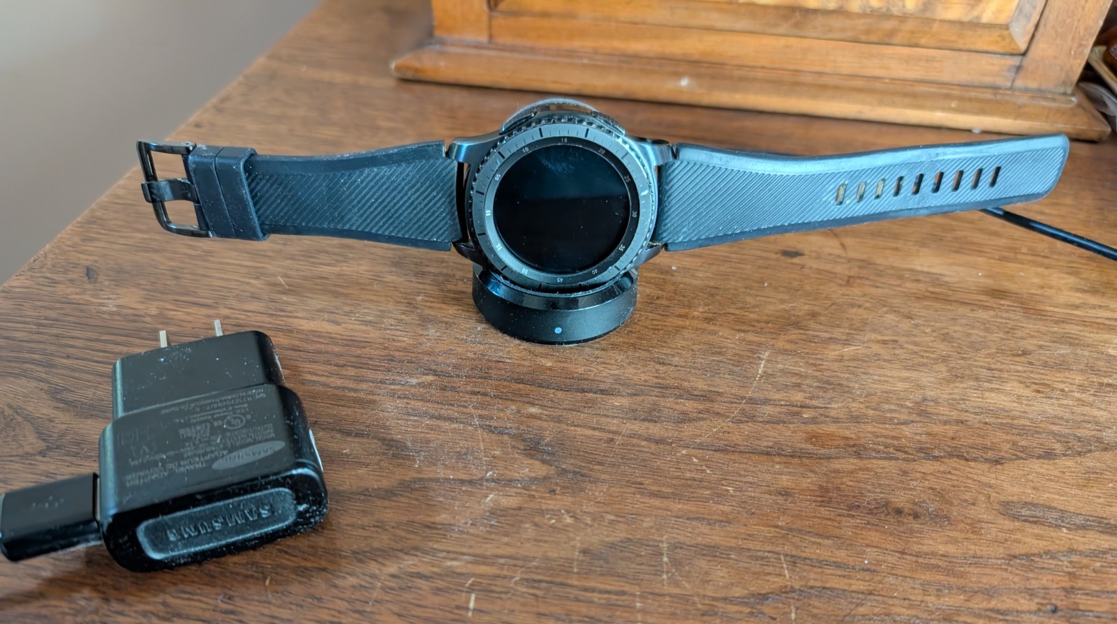 Samsung Galaxy Gear S3 Frontier Bluetooth (46mm) For Parts Or Repair.