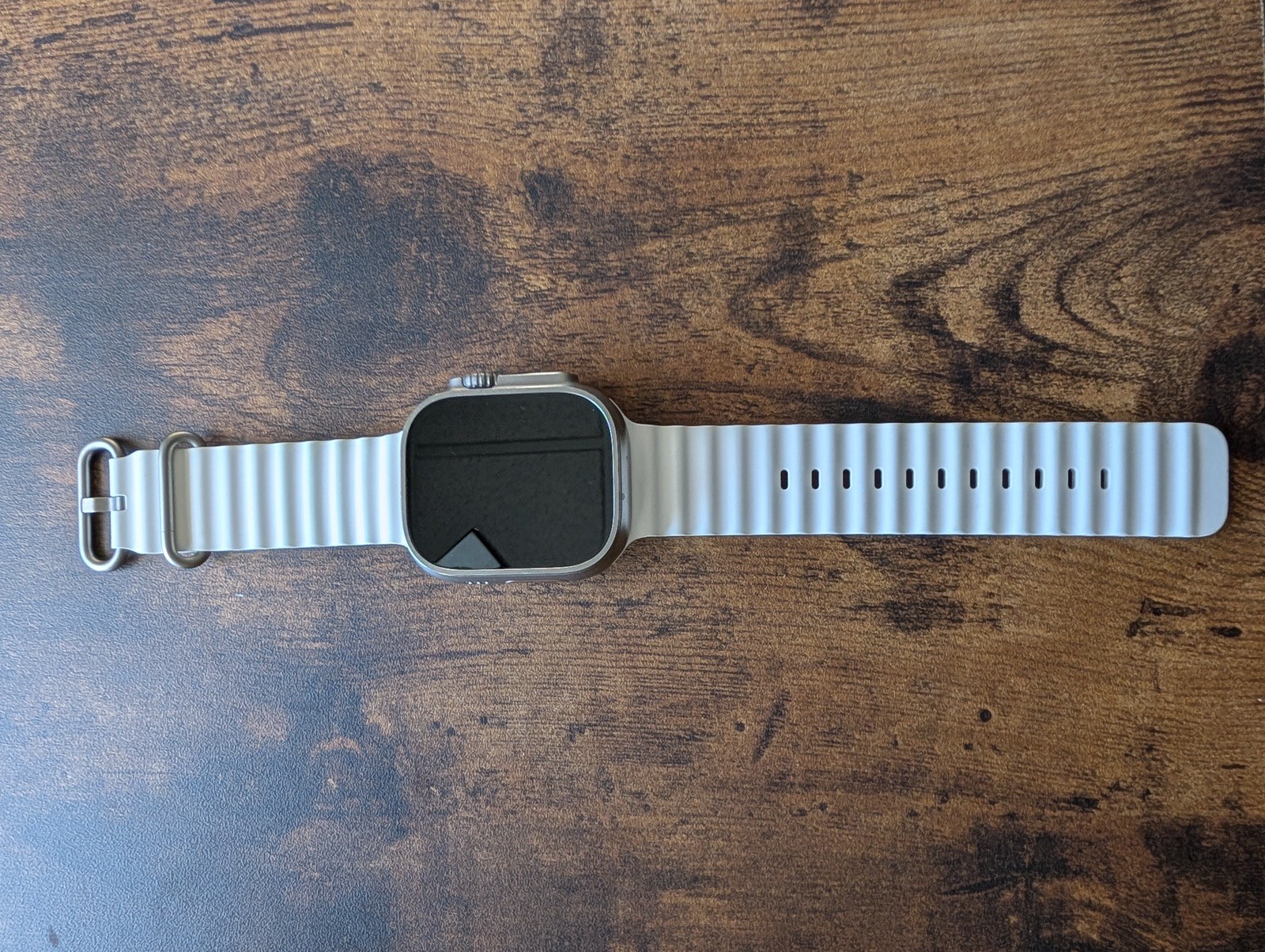 Apple Watch Ultra 49mm Titanium Trail Alpine Loop and White Ocean Bands