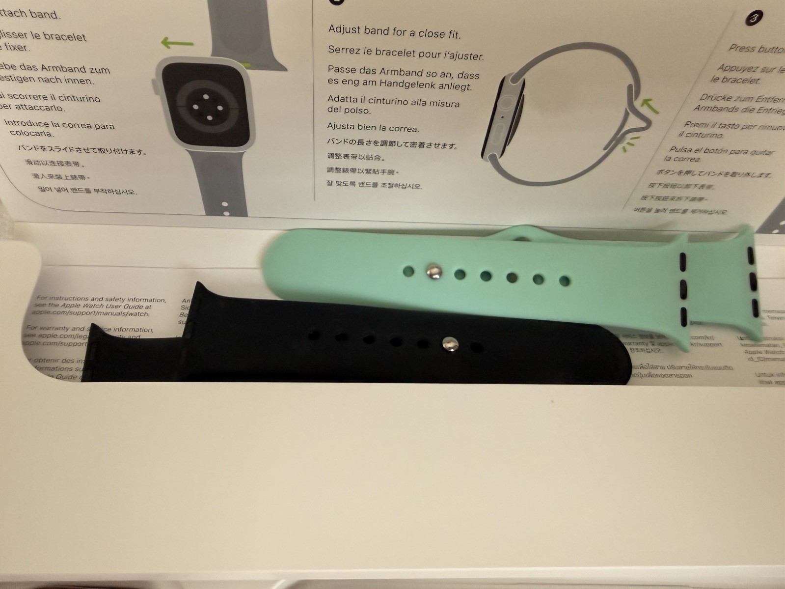 Apple Watch Series 9 45mm Aluminum Case w/bands GPS + Cellular