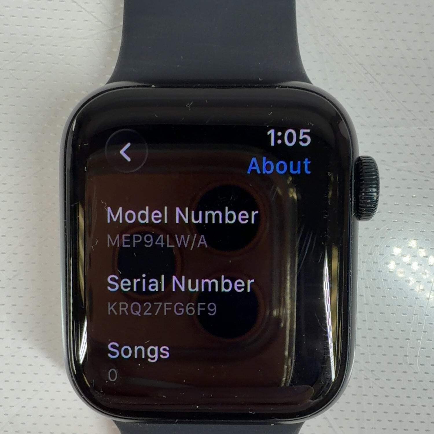 Unlocked Apple Watch SE 3 40MM Midnight Aluminum Black Sport Band MEP94LW/A