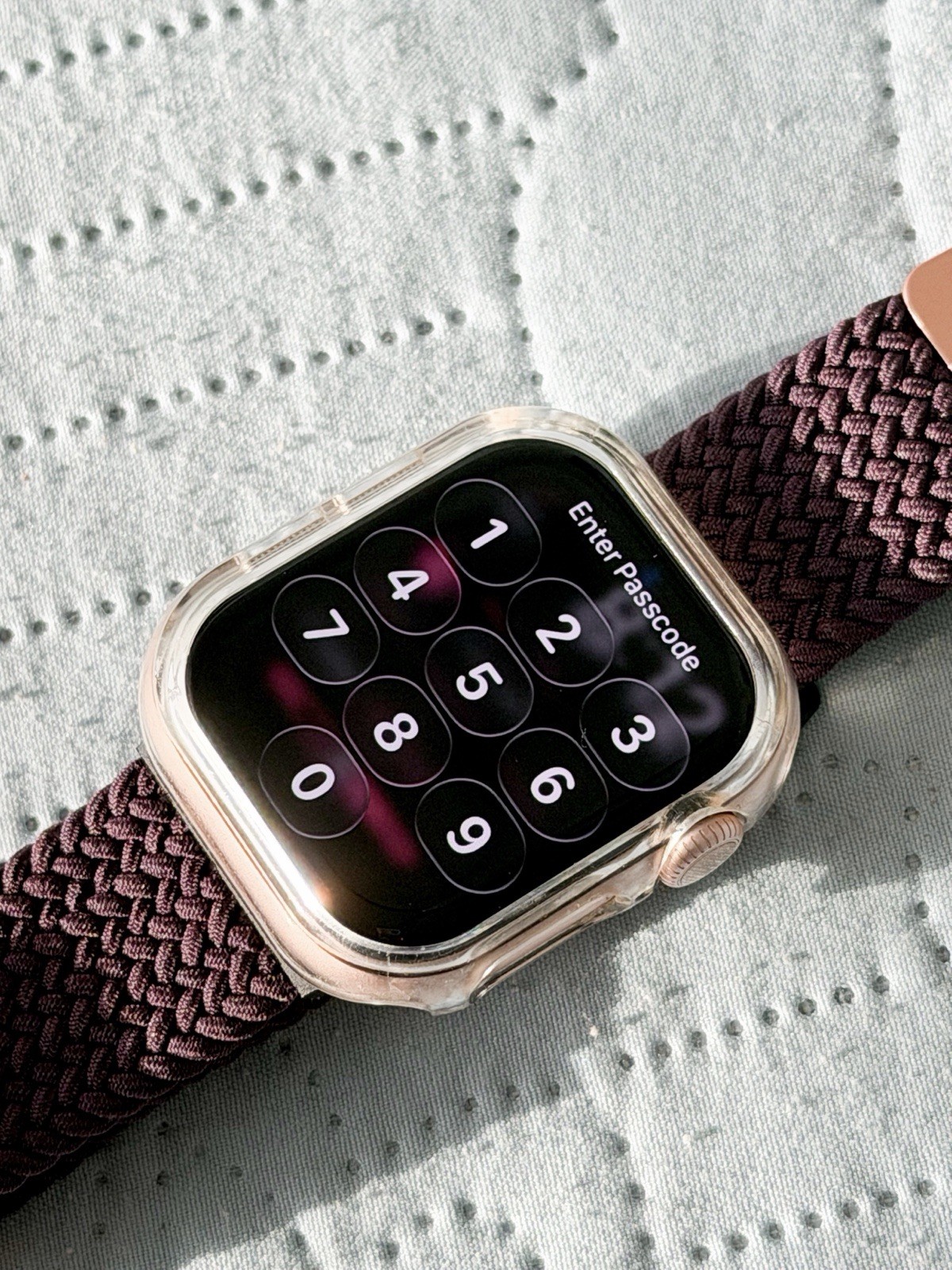 Apple Watch Series 10 42mm GPS Unlocked with clear Case Purple magnetic Band