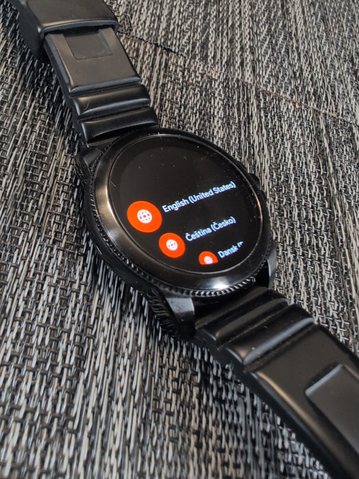 Fossil Gen 5E 44mm Black Case Silicone Band Smartwatch