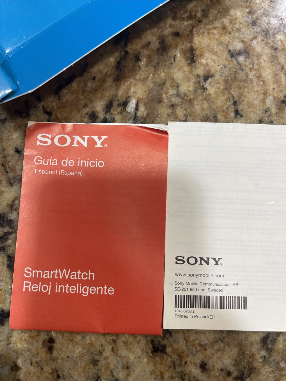 Sony SmartWatch US version 1 Android Bluetooth USB Retail Box Mn2