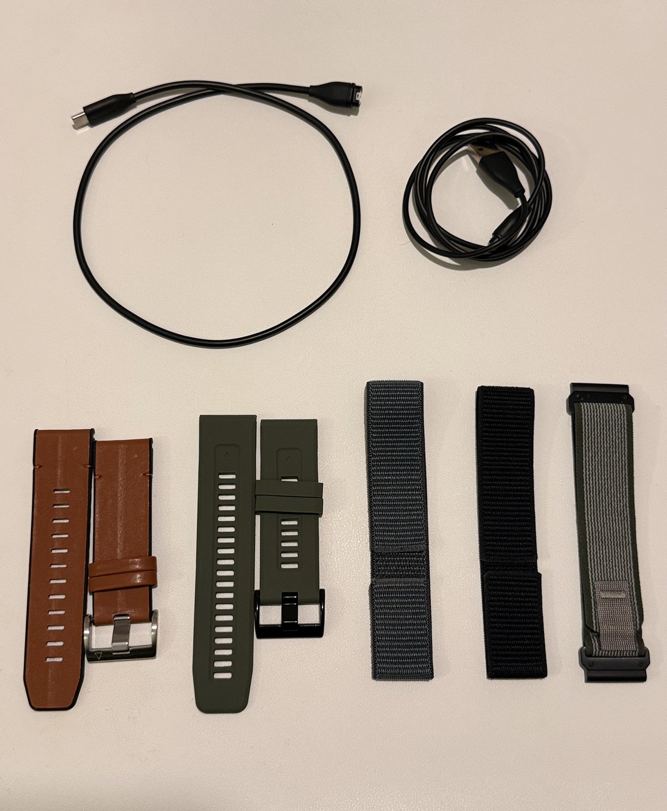 Garmin Fenix 8 PRO 51mm Sapphire, Titanium with Graphite/Black Band + SATELLITE