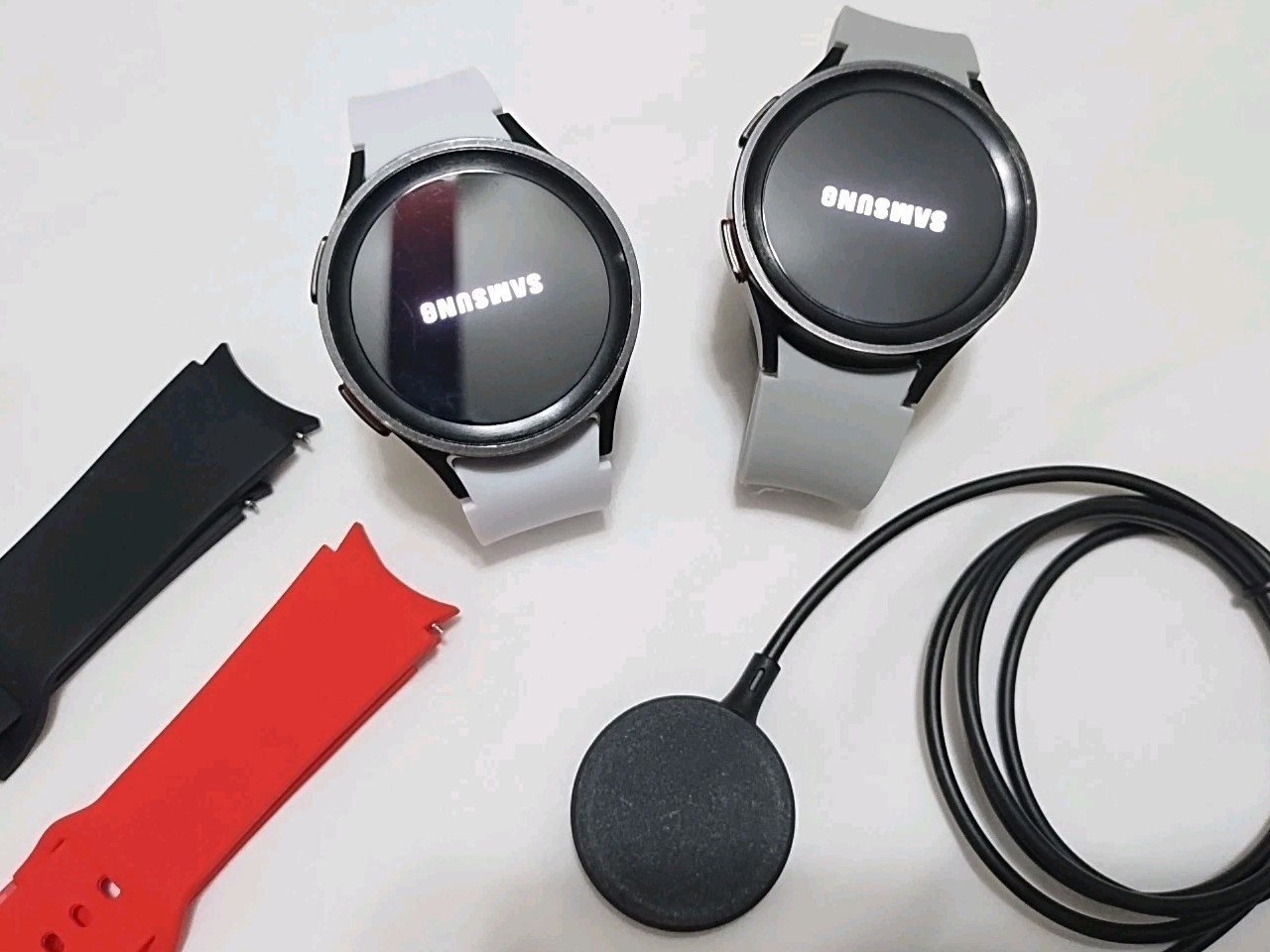 Samsung Galaxy Watch5 Pro 45m + Charge Multicolor Band Light Scratch Works Great