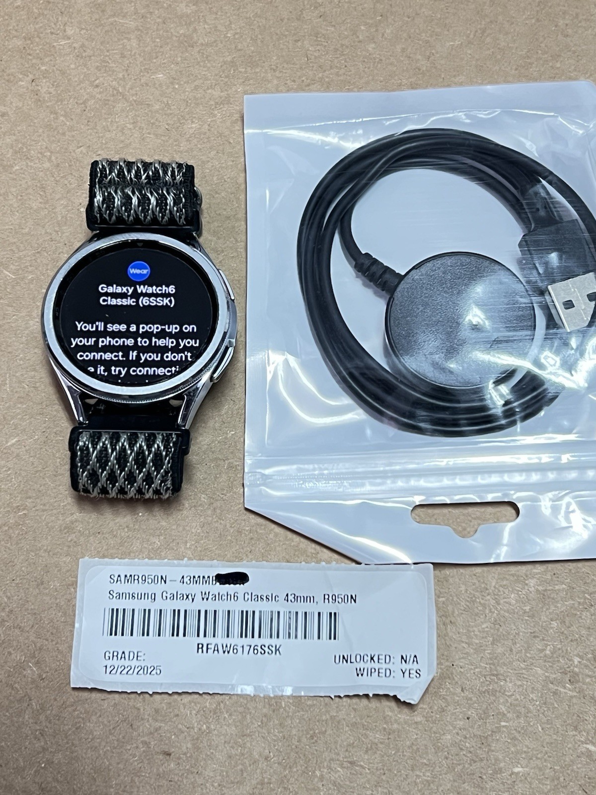 Samsung Galaxy Watch6 Classic 43mm Smartwatch – GPS-LTE (SM-R950N)