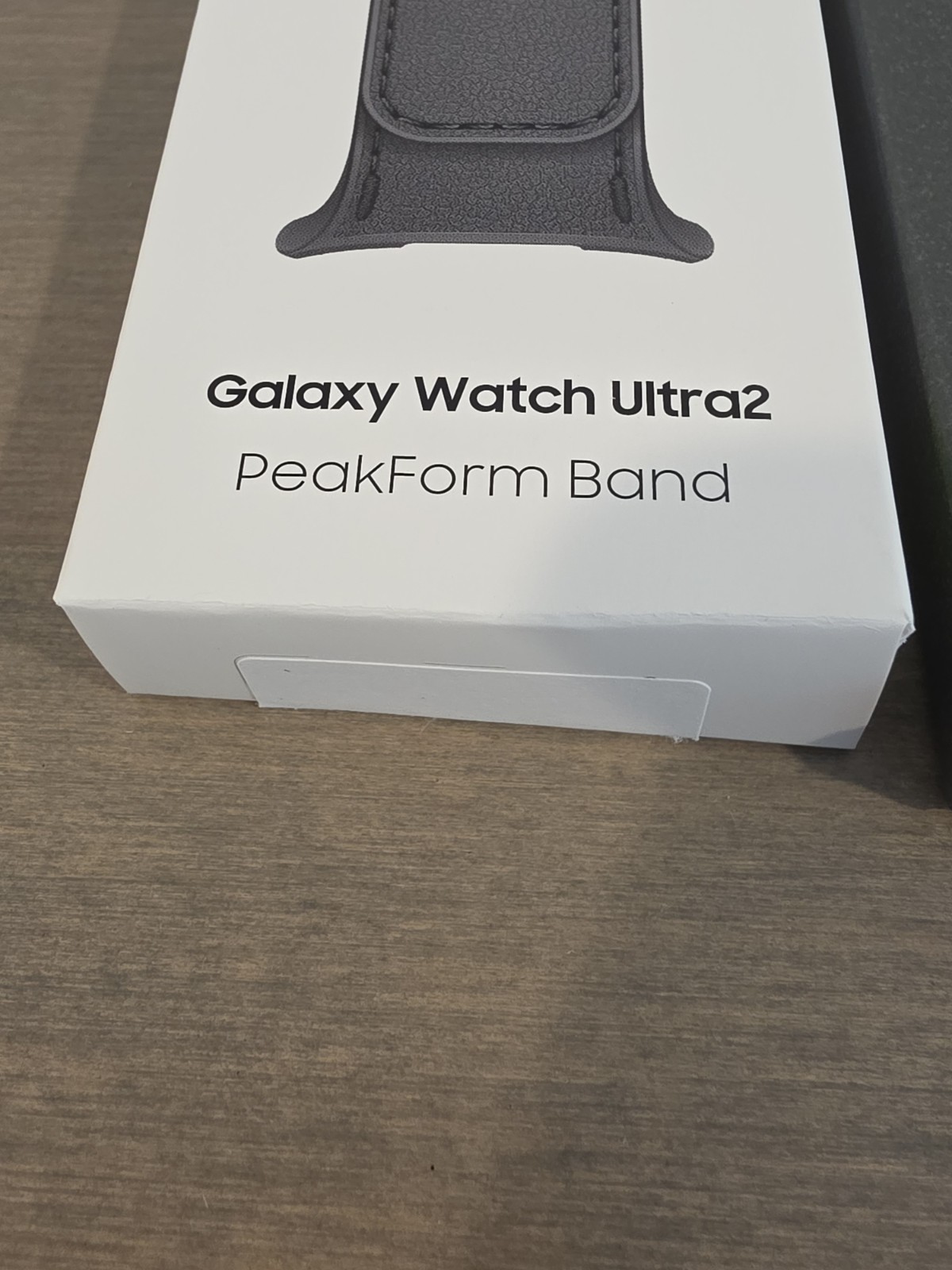 NEW 2026 Samsung Galaxy Watch Ultra2 47mm Titanium Gray LTE / Gray Peakform Band