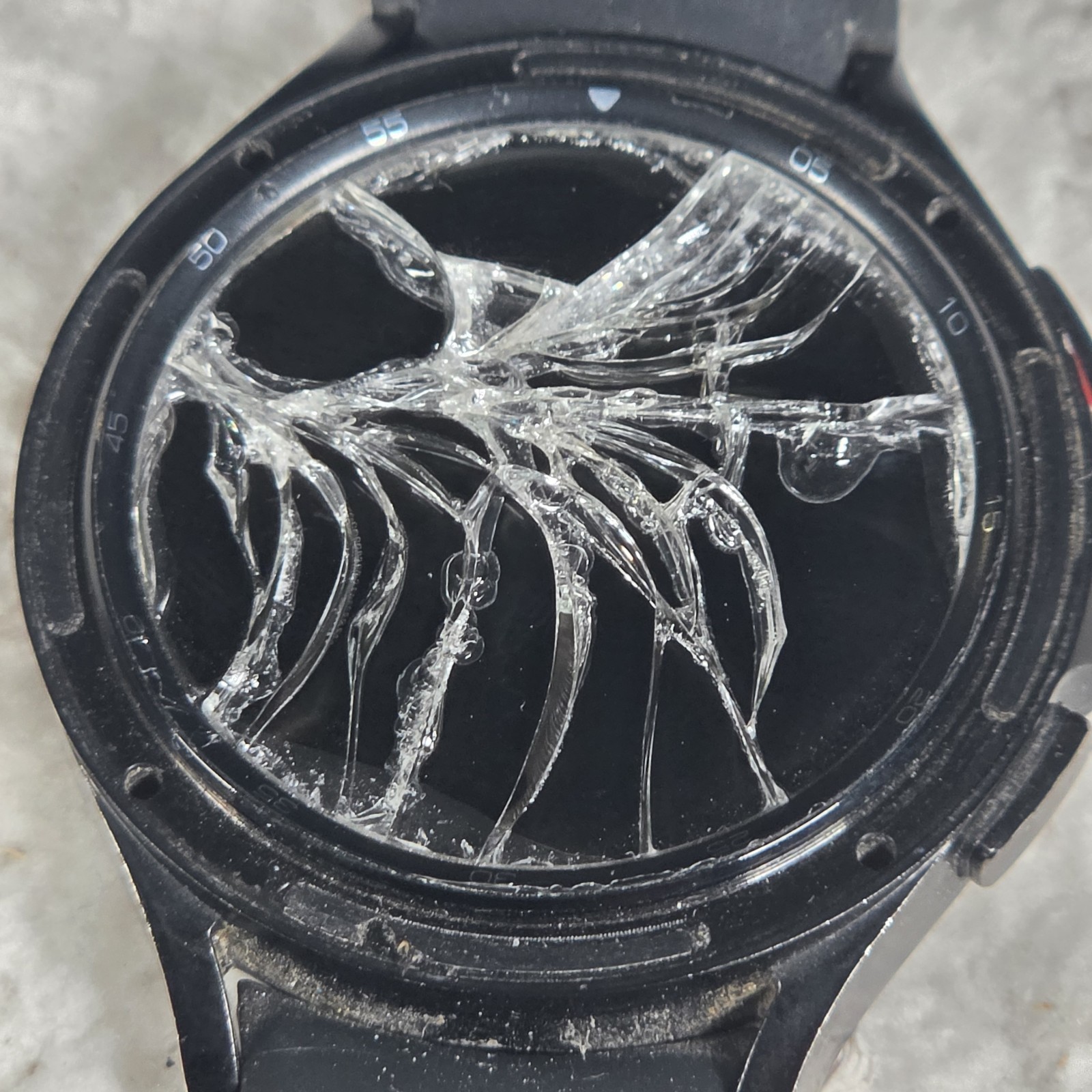 (Broken Screen)Samsung Galaxy Watch 4 Classic 46mm A grade LN