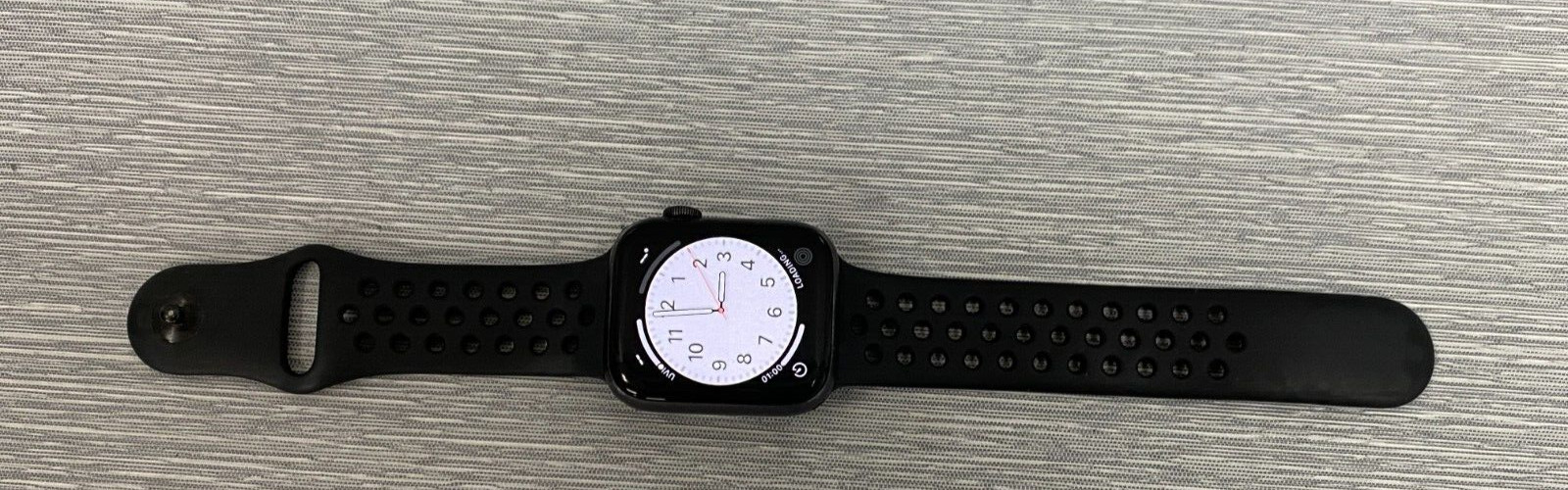 Apple Watch Series4 4G GPS NIKE+ 44mm Space Gray Aluminum Case Black MU6L2LL/A