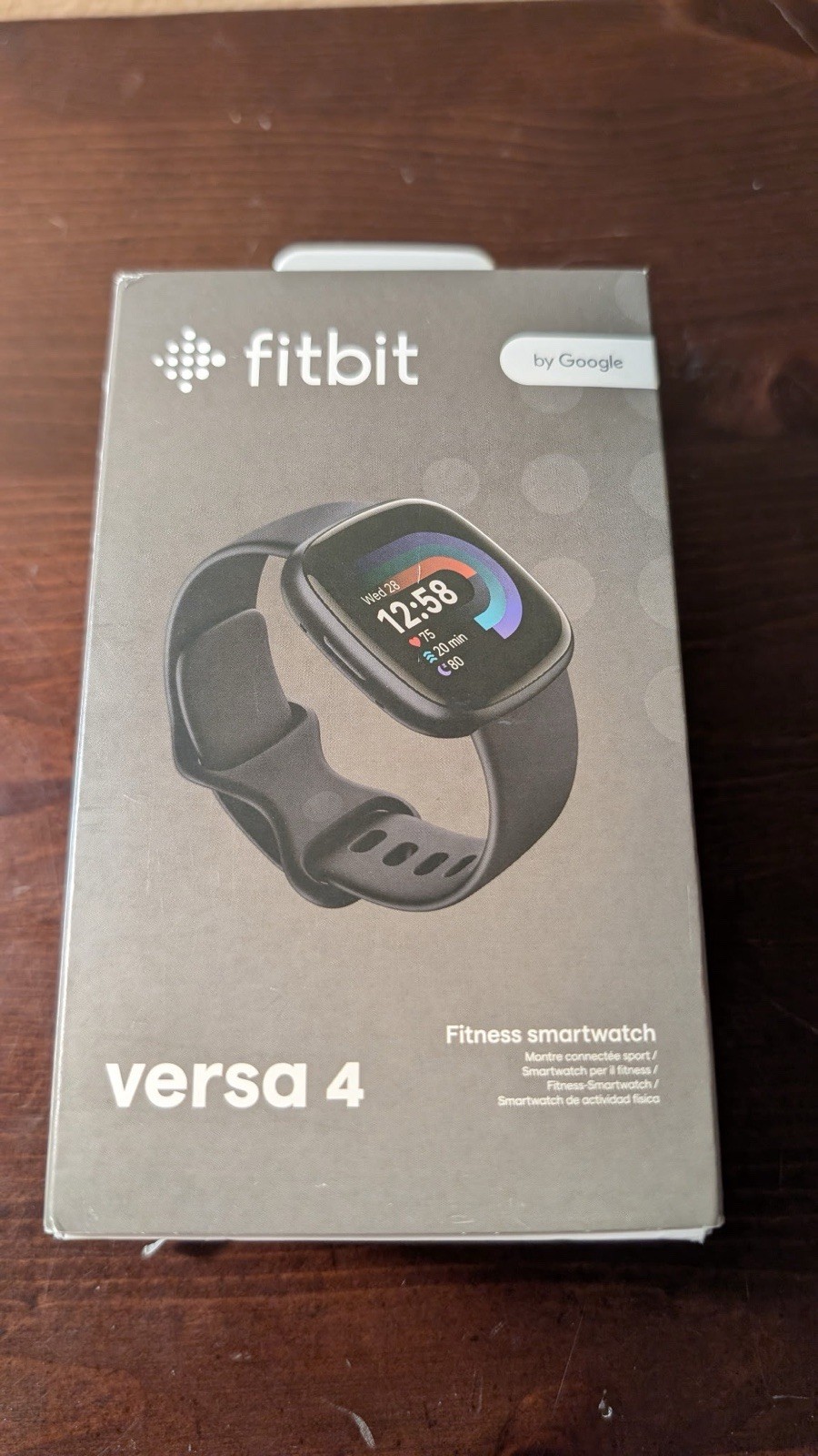 Fitbit Versa 4 Smartwatch Graphite Aluminum Case Black Silicone Band Bluetooth