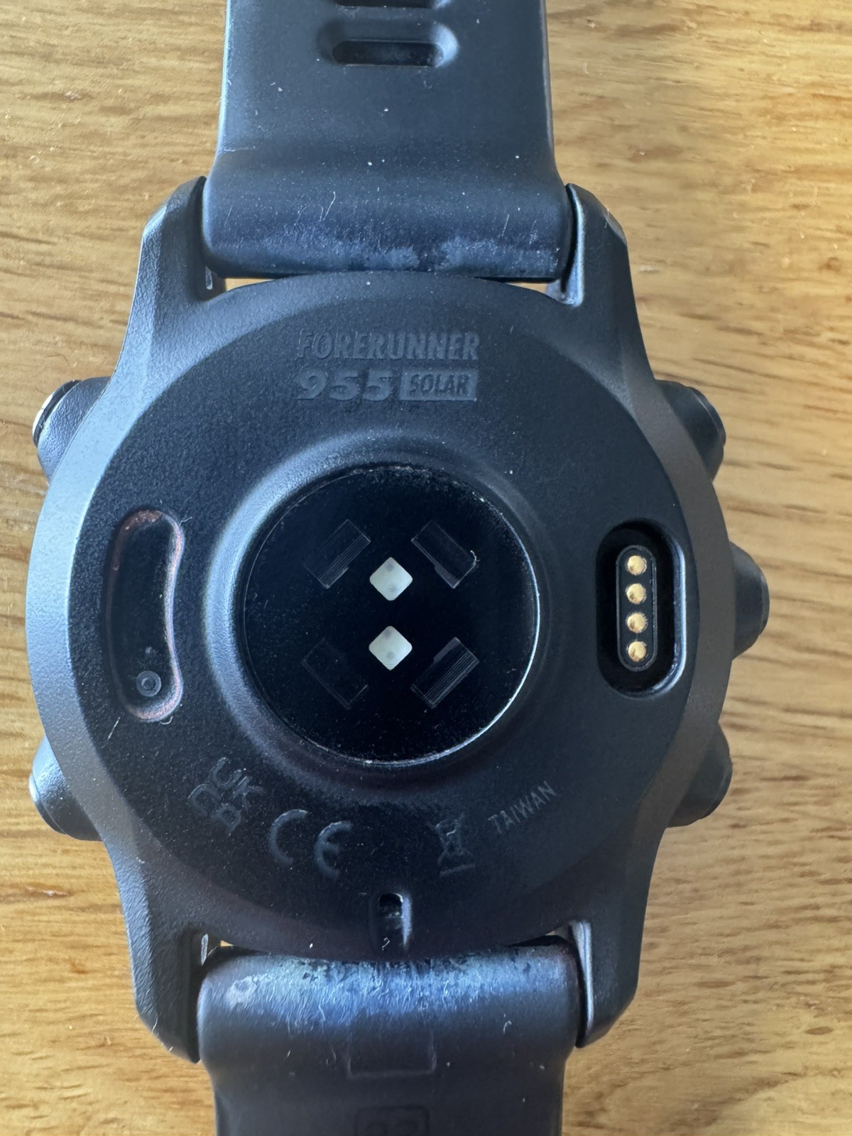 Garmin Forerunner 955 Solar GPS Running Triathlon Smartwatch Model 7EH004891