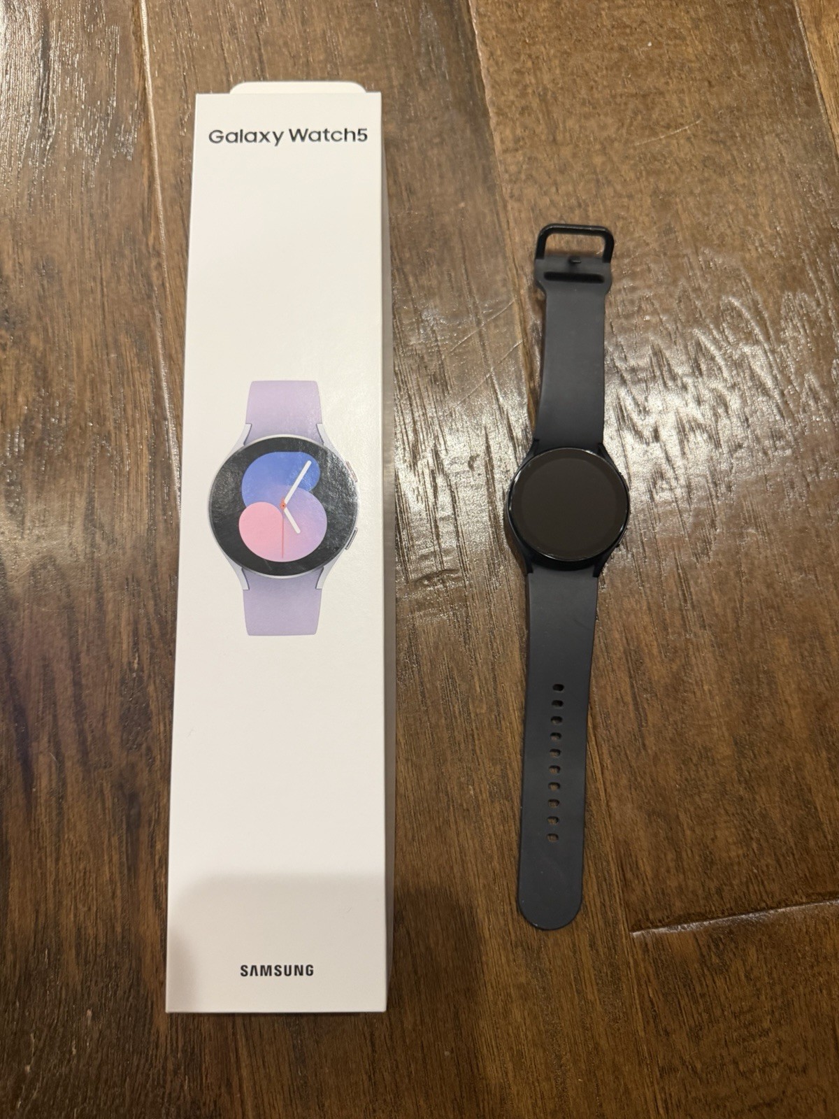 Samsung Galaxy Watch5 40mm Black Smartwatch 16GB Wear OS Android Water-Resist