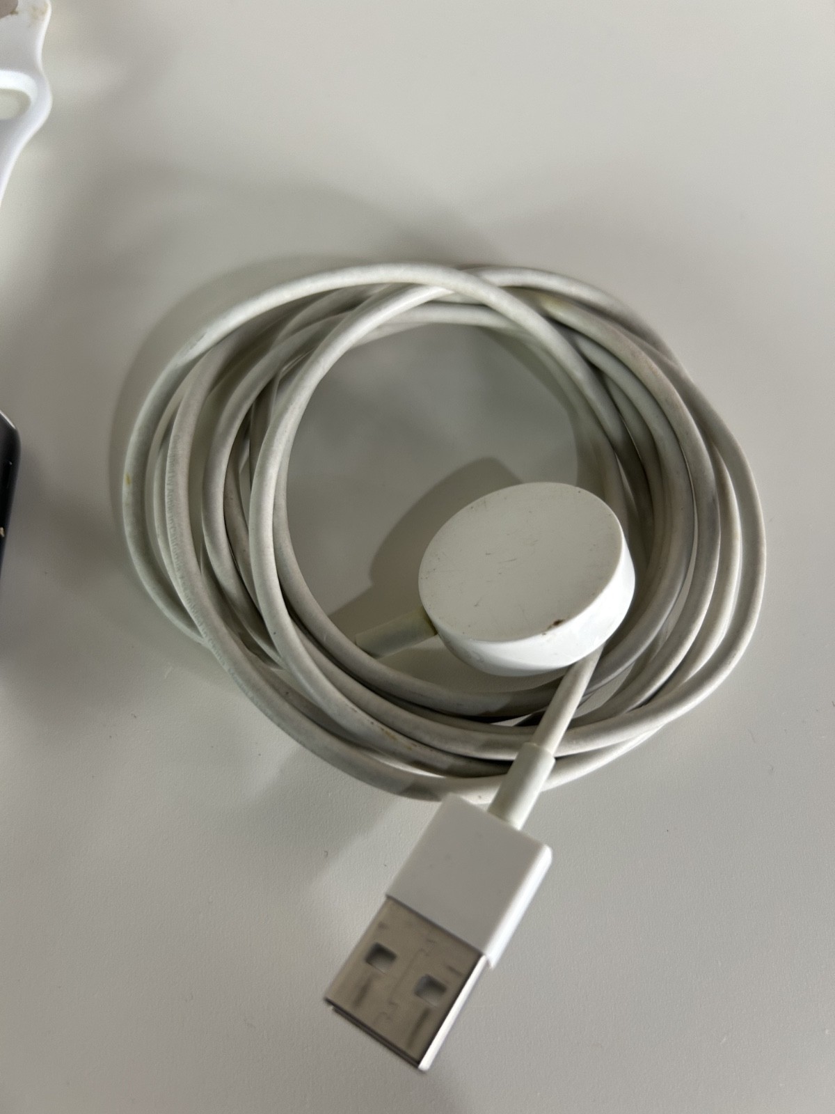 Apple Watch 7000 Series 42mm Grey Aluminum Case Silicone Band Needs Repair