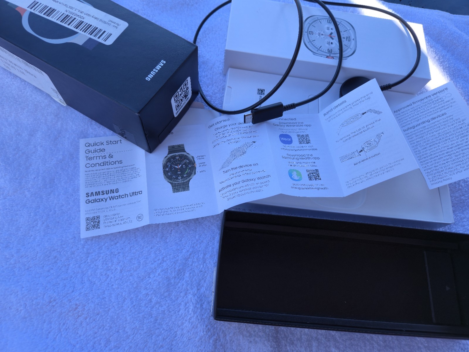 SAMSUNG Galaxy Watch Ultra 2SGD LTE AI GPS Smartwatch 2024 Titanium White Used
