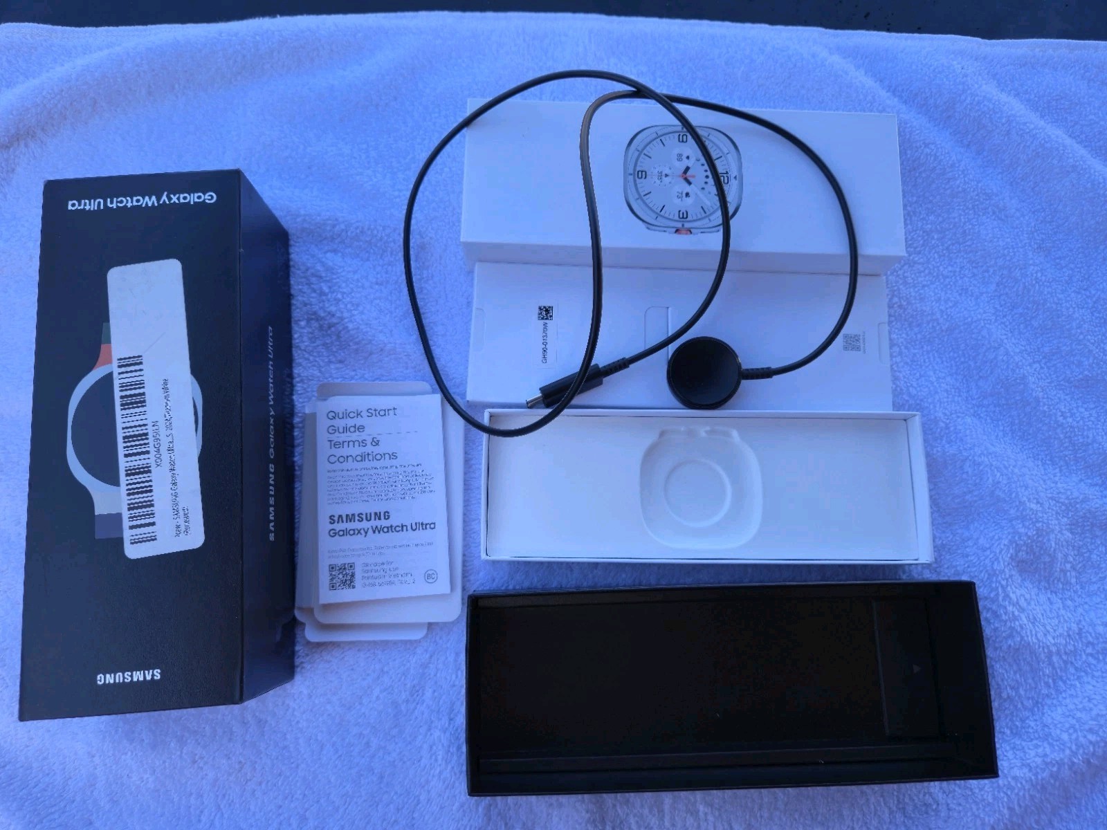 SAMSUNG Galaxy Watch Ultra 2SGD LTE AI GPS Smartwatch 2024 Titanium White Used