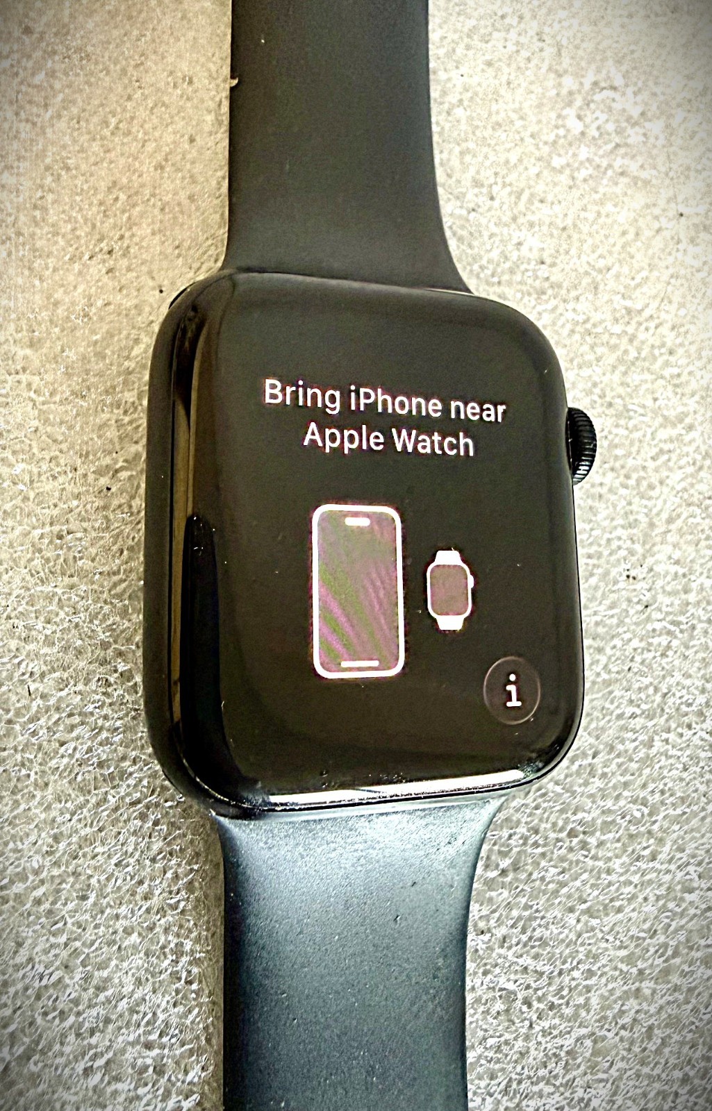 Apple Watch SE 2nd Generation with Apple extras (see listing) Perfect condition