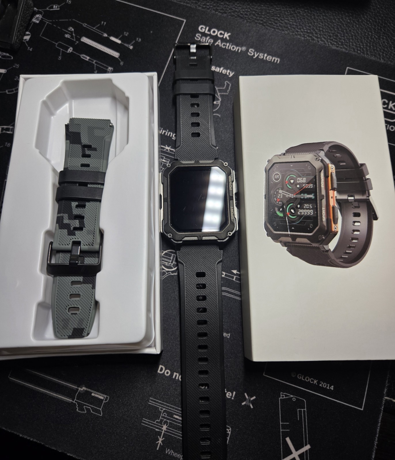 Durable Men’s Smart Watch: 100M Waterproof, Health Monitoring & Sports Tracker