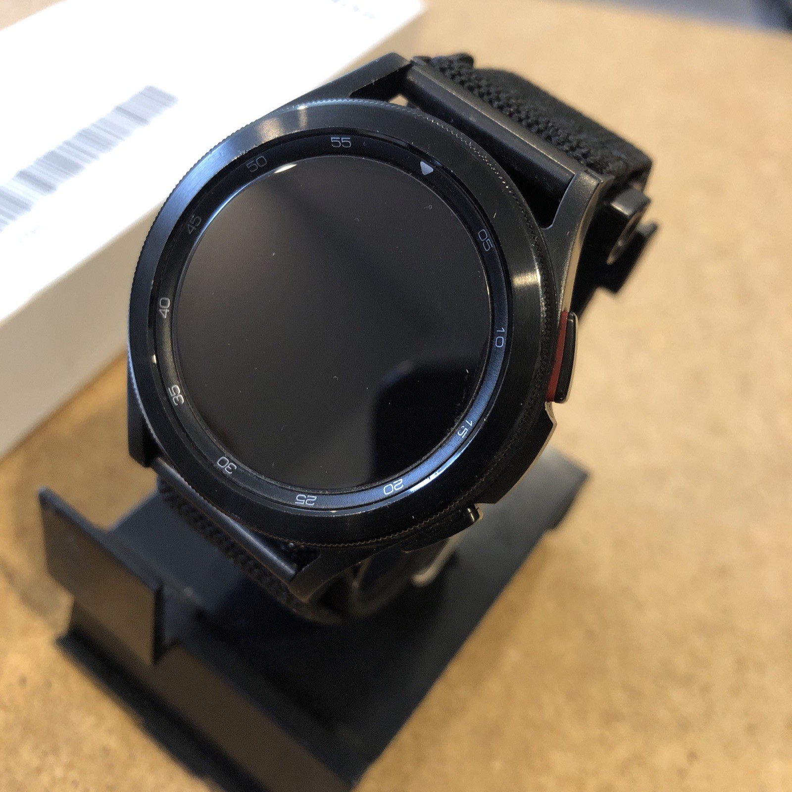 Samsung Galaxy Watch 4 Classic 42mm Stainless Steel Smartwatch R880 Black M/L