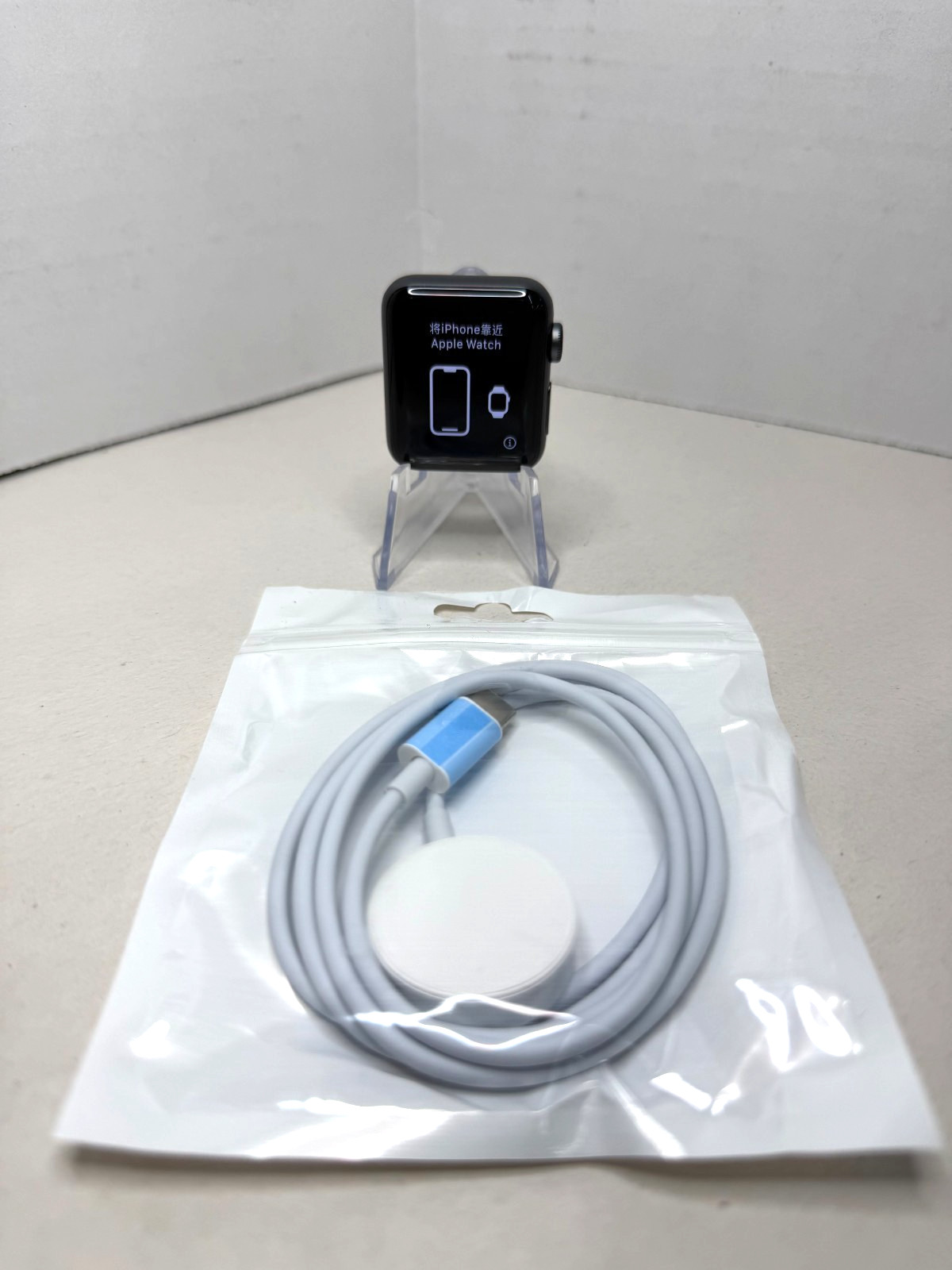 Apple Watch Series 3 38mm (GPS) A1858 8GB – Space Gray AB1