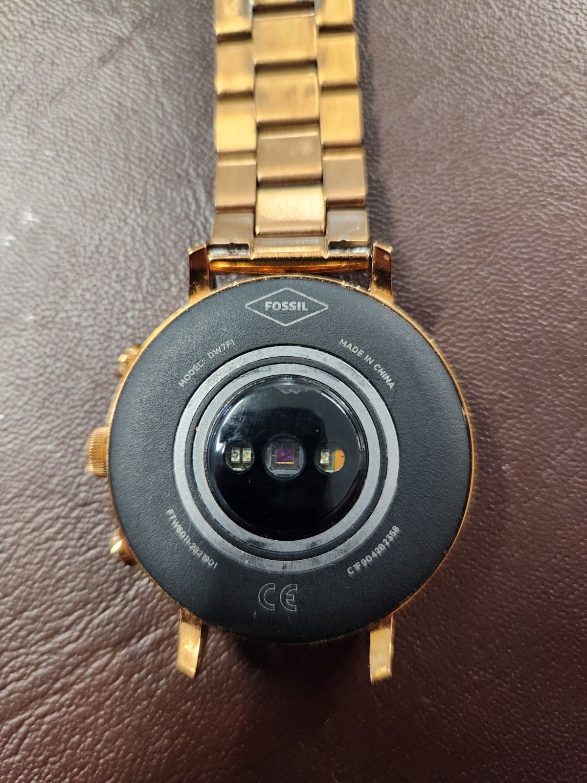 Rose Gold Fossil DW7F1 Smartwatch for Women