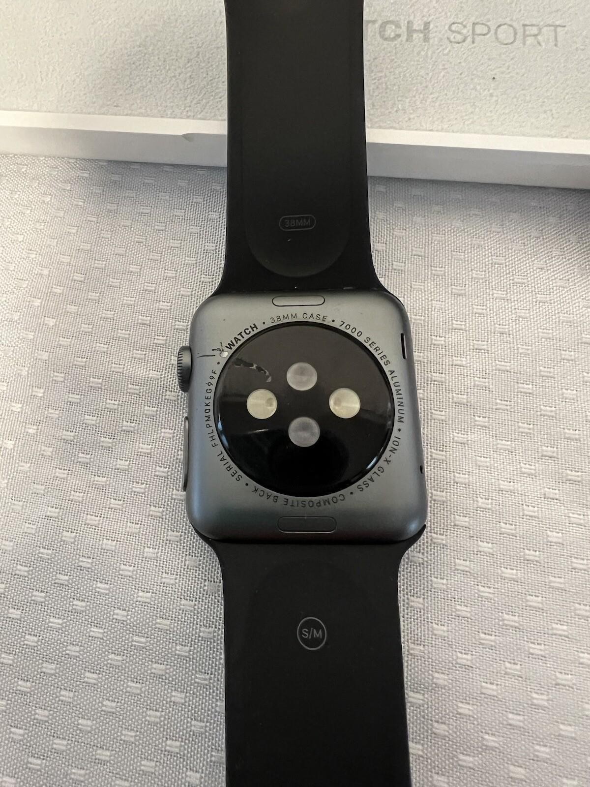 Apple Watch 1st Generation A1553 38mm w/ Box/Accessories – Parts/Not Working