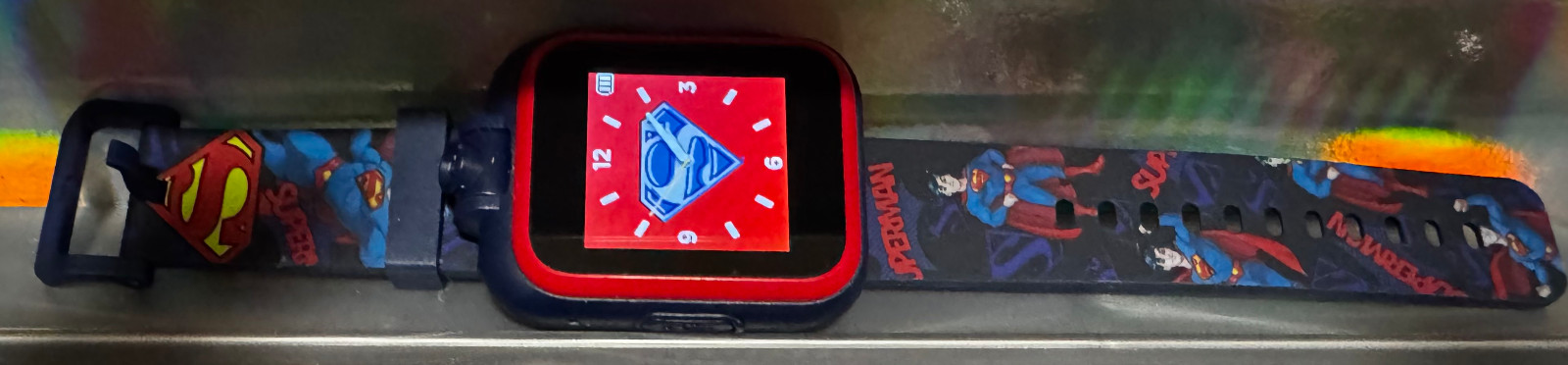 iTouch Playzoom DC Comics Superman Kids Smartwatch