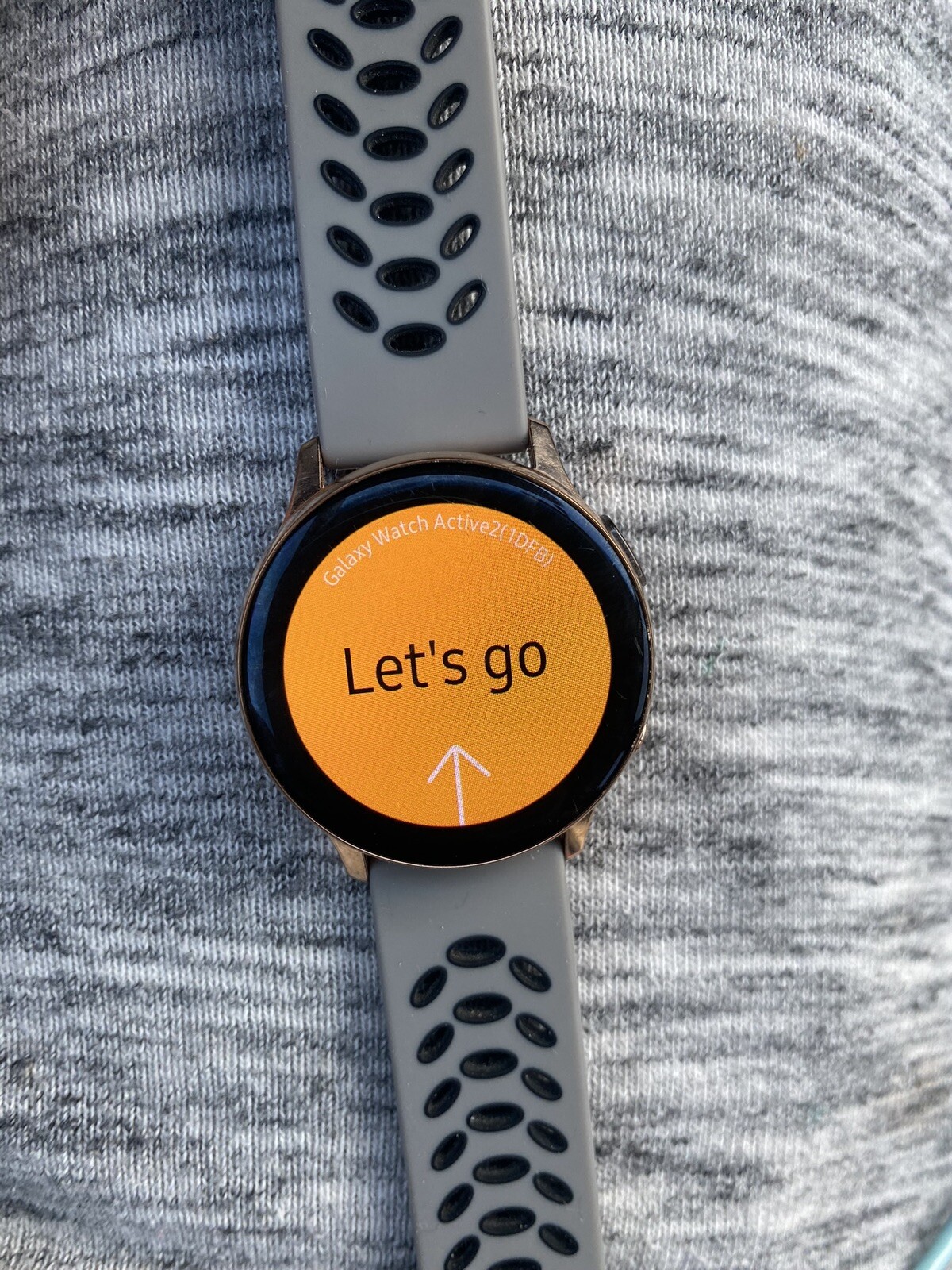 Samsung Galaxy Watch Active 2 SM-R830 40mm w/ Sport Band Smartwatch – Very Good