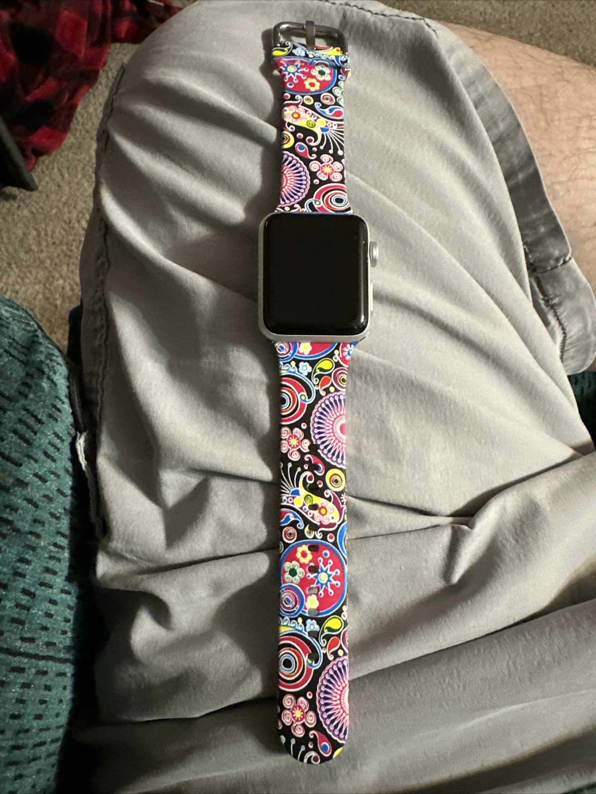 Apple Watch Series 3 38 mm Silver Aluminum Case Smartwatch -…