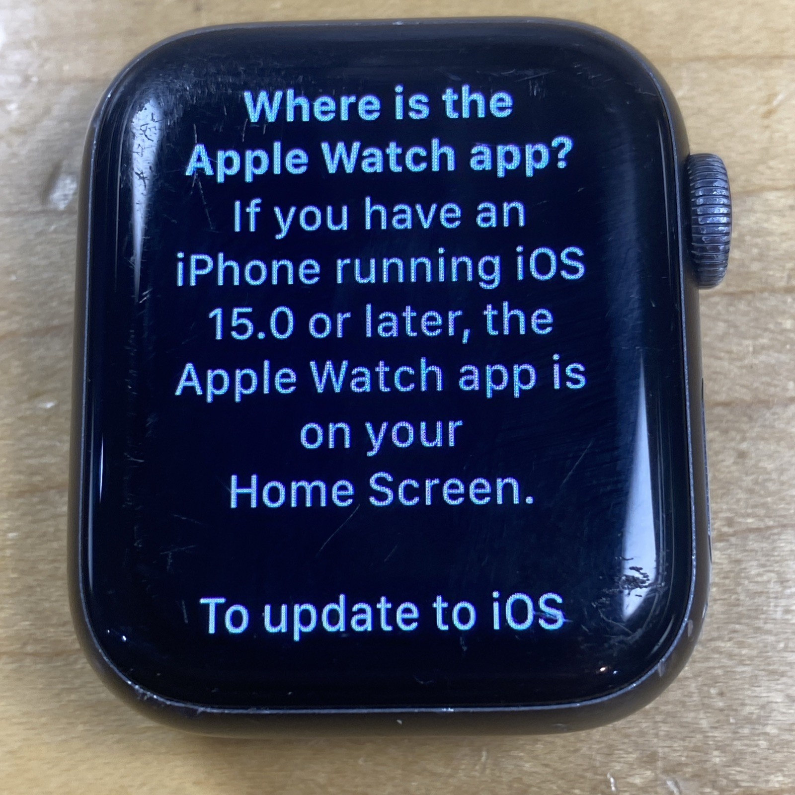 Apple Watch Series 4 / 40MM A1975 Aluminum Space Gray – Fair
