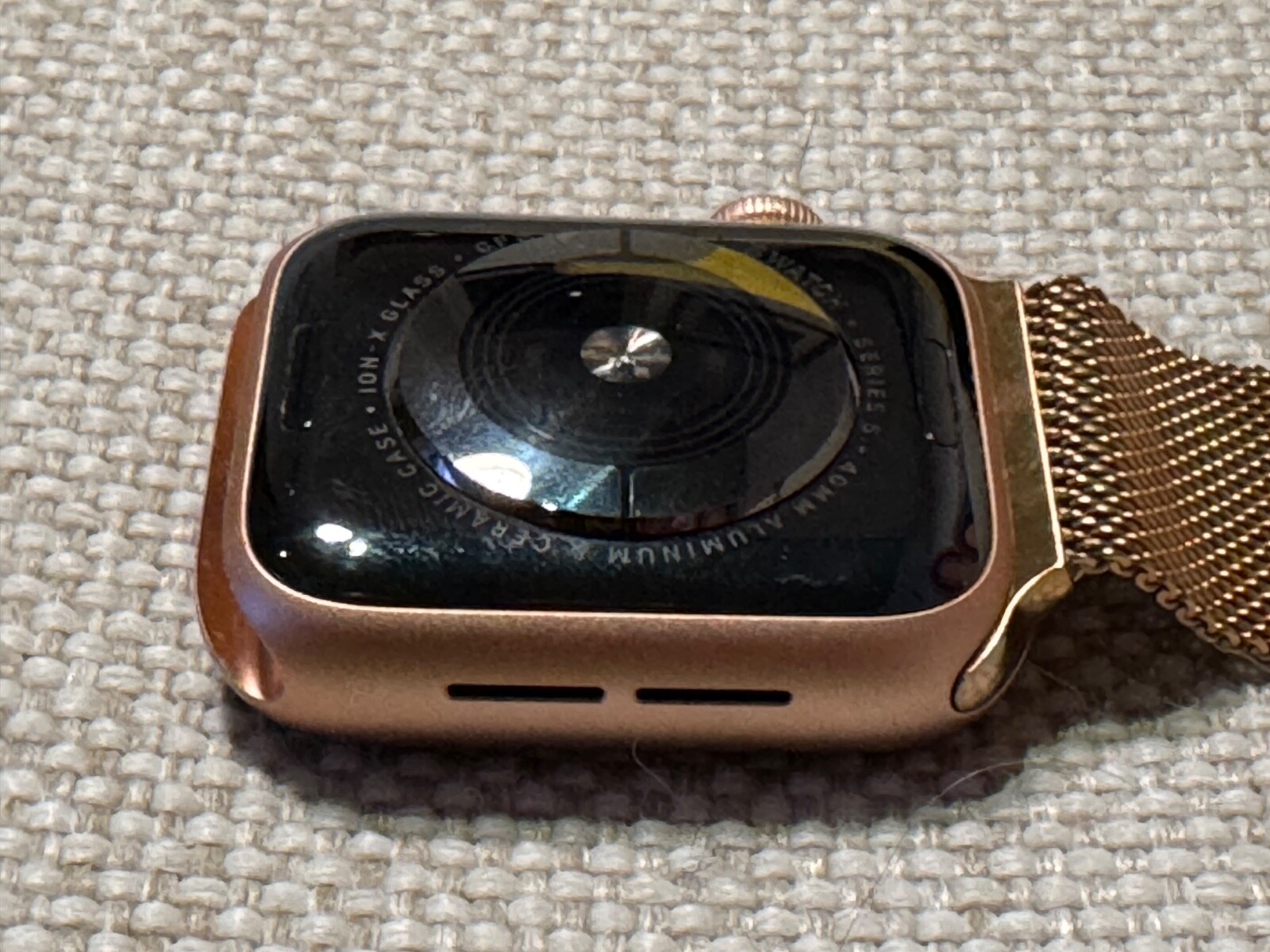 40mm Series 5 Apple Watch – Gold Case, 3 different bands! (MWWP2LL/A)