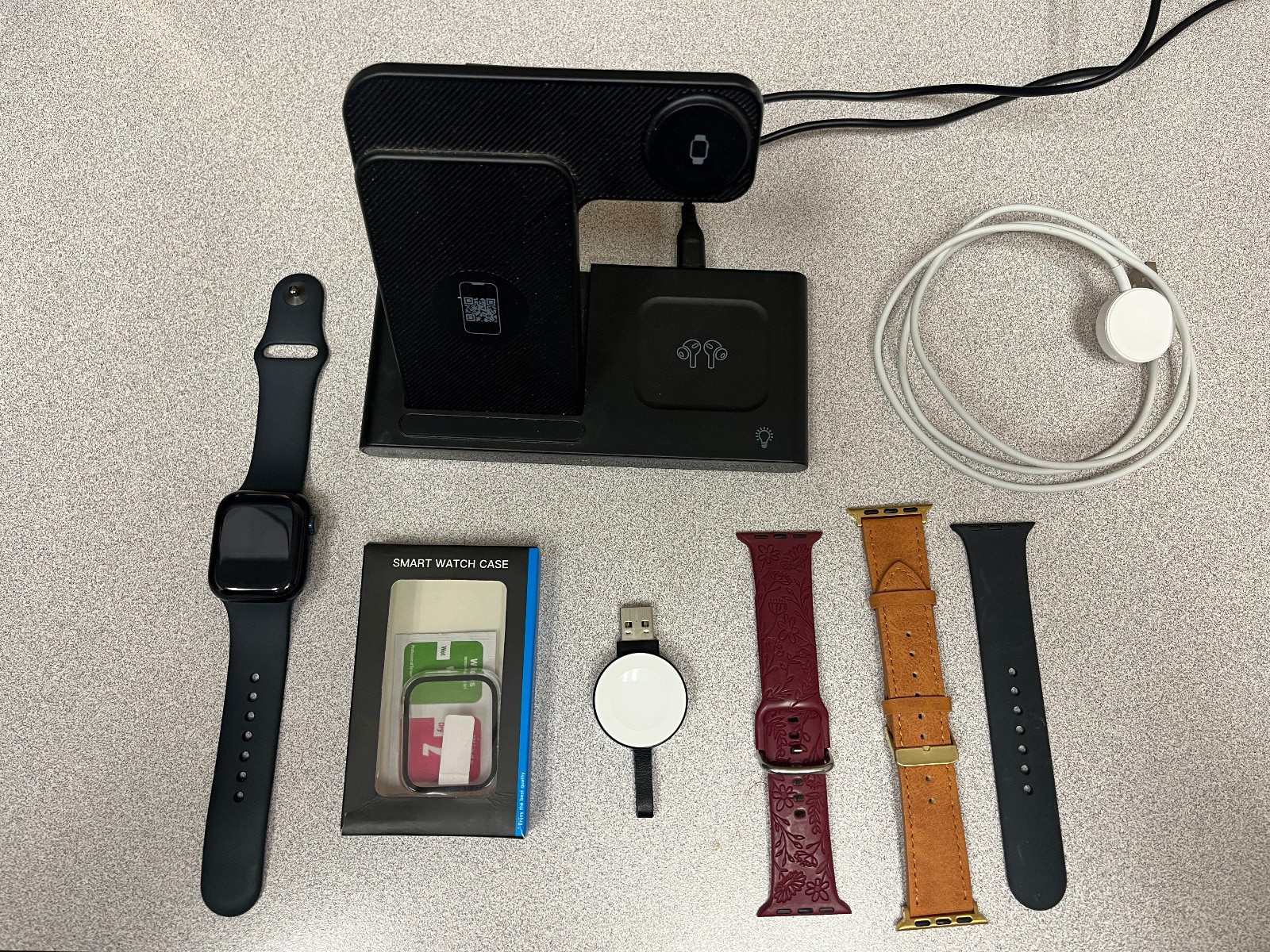 Apple Watch Series 9 41mm black sports band, GPS, with multiple accessories