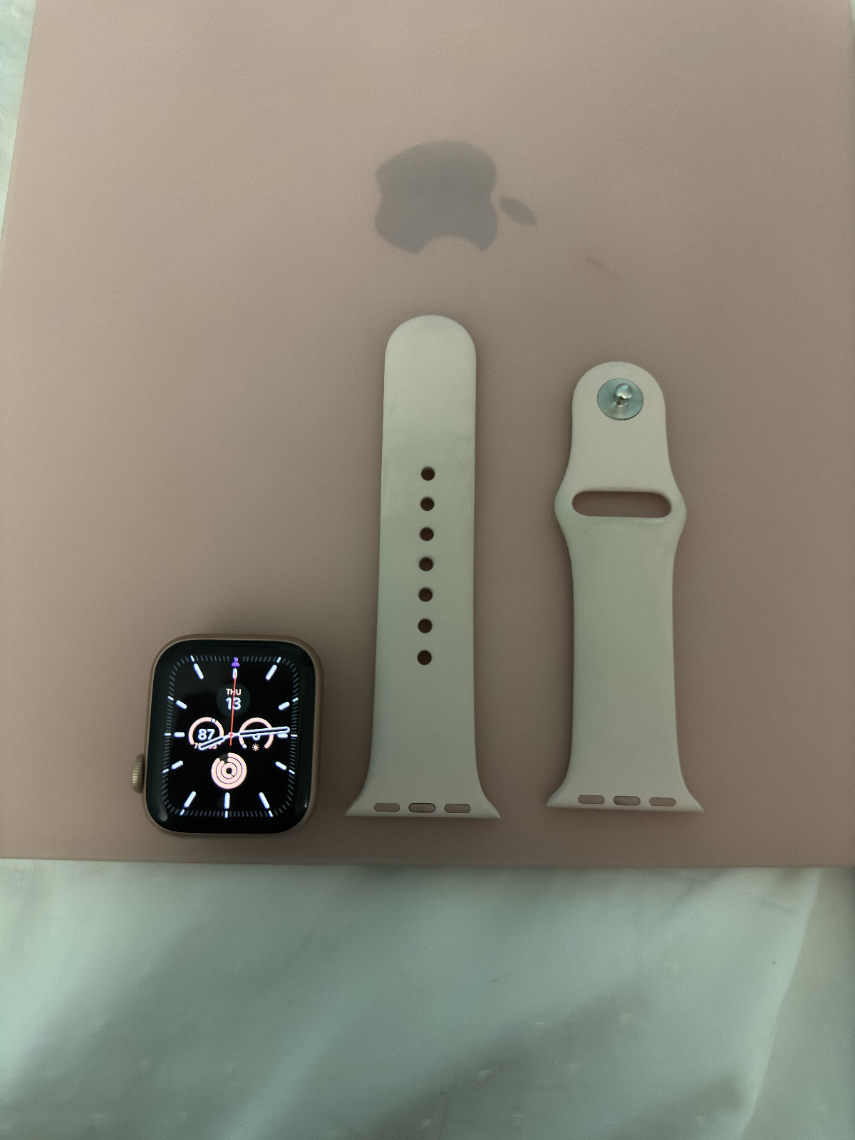 ‼️FREE SHIPPING‼️ Apple Watch Series 5 40mm GPS + WiFi + Cellular GOLD