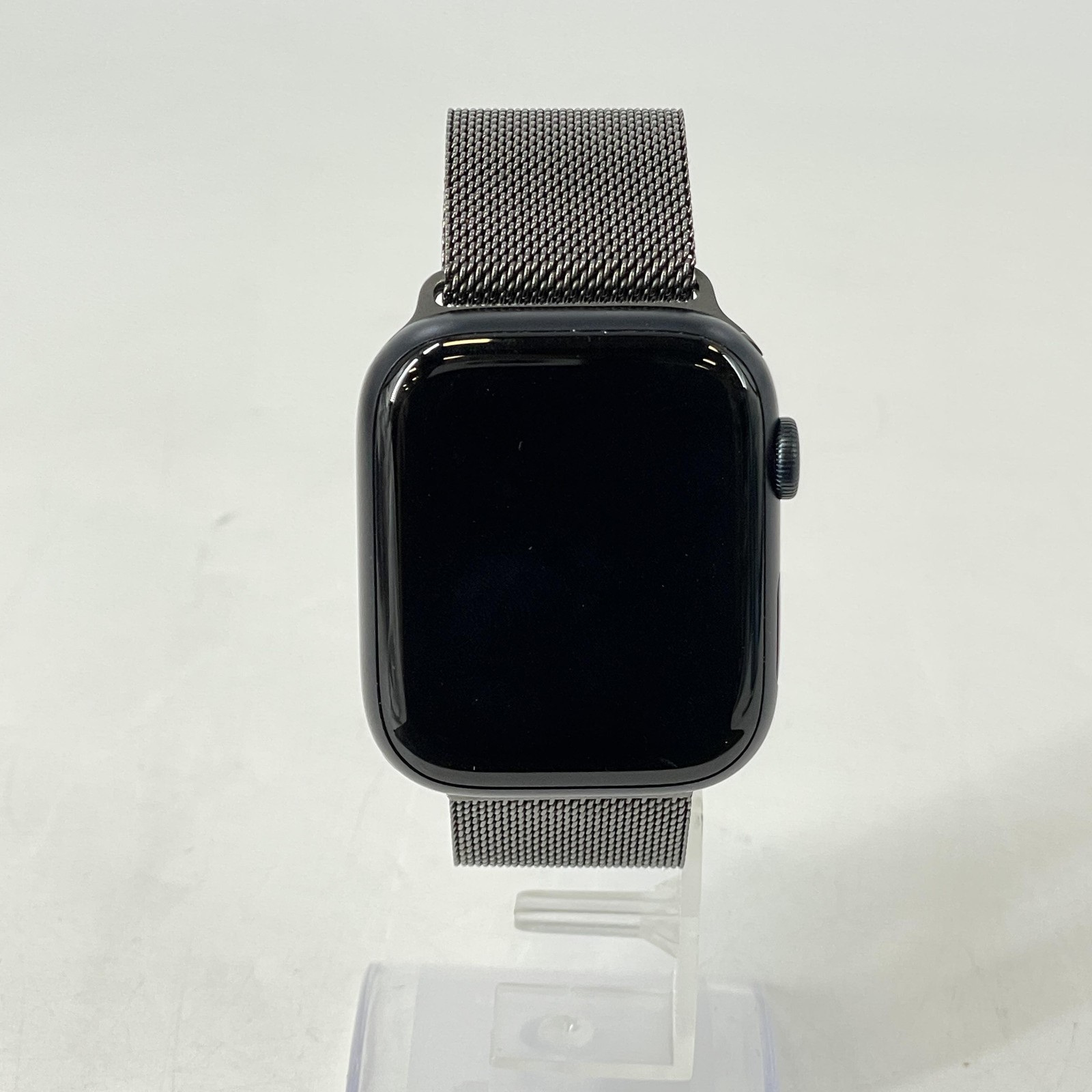 Apple Watch (Series 7) 45mm Space Black Aluminum (GPS) w/ Milanese Loop – Good