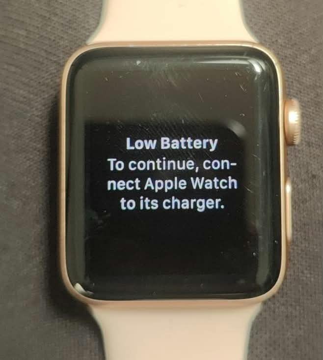 Apple Watch Series 3 42mm Rose Gold Aluminum GPS 1296