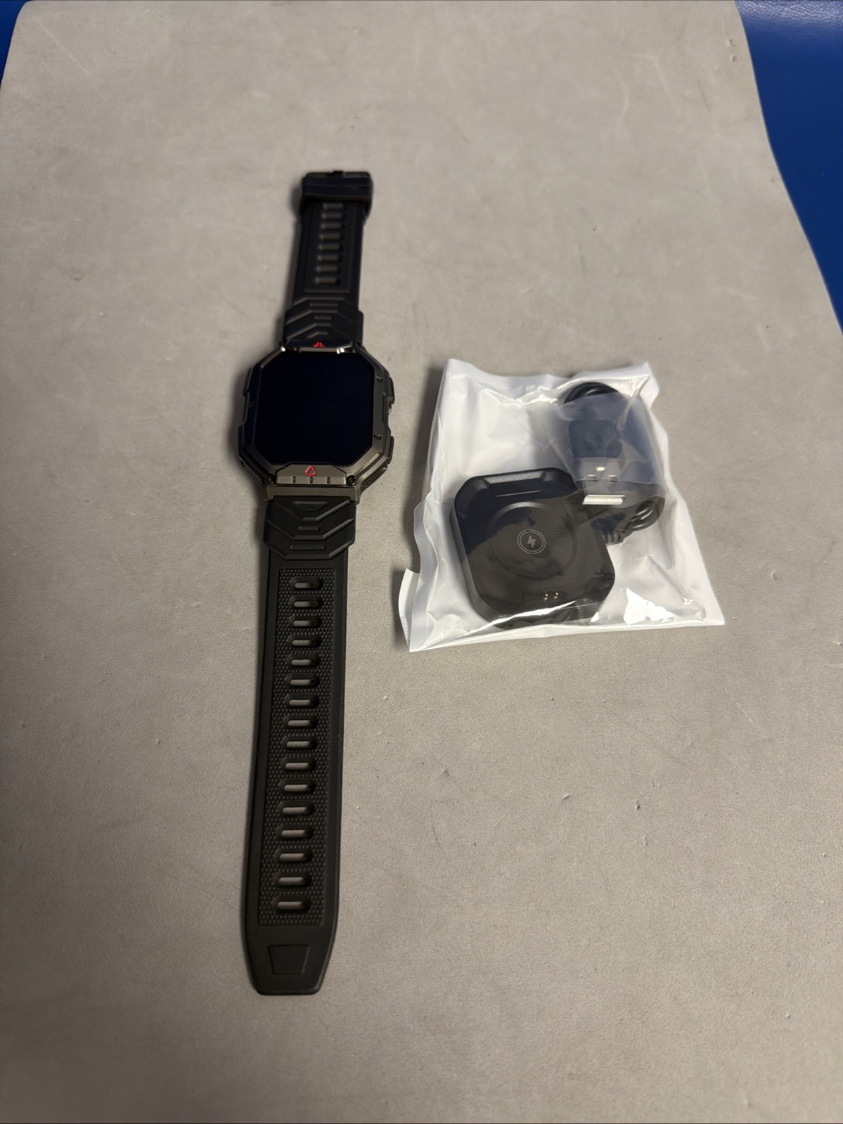 Mingdaln 2.1″ AMOLED Men Military SmartWatch