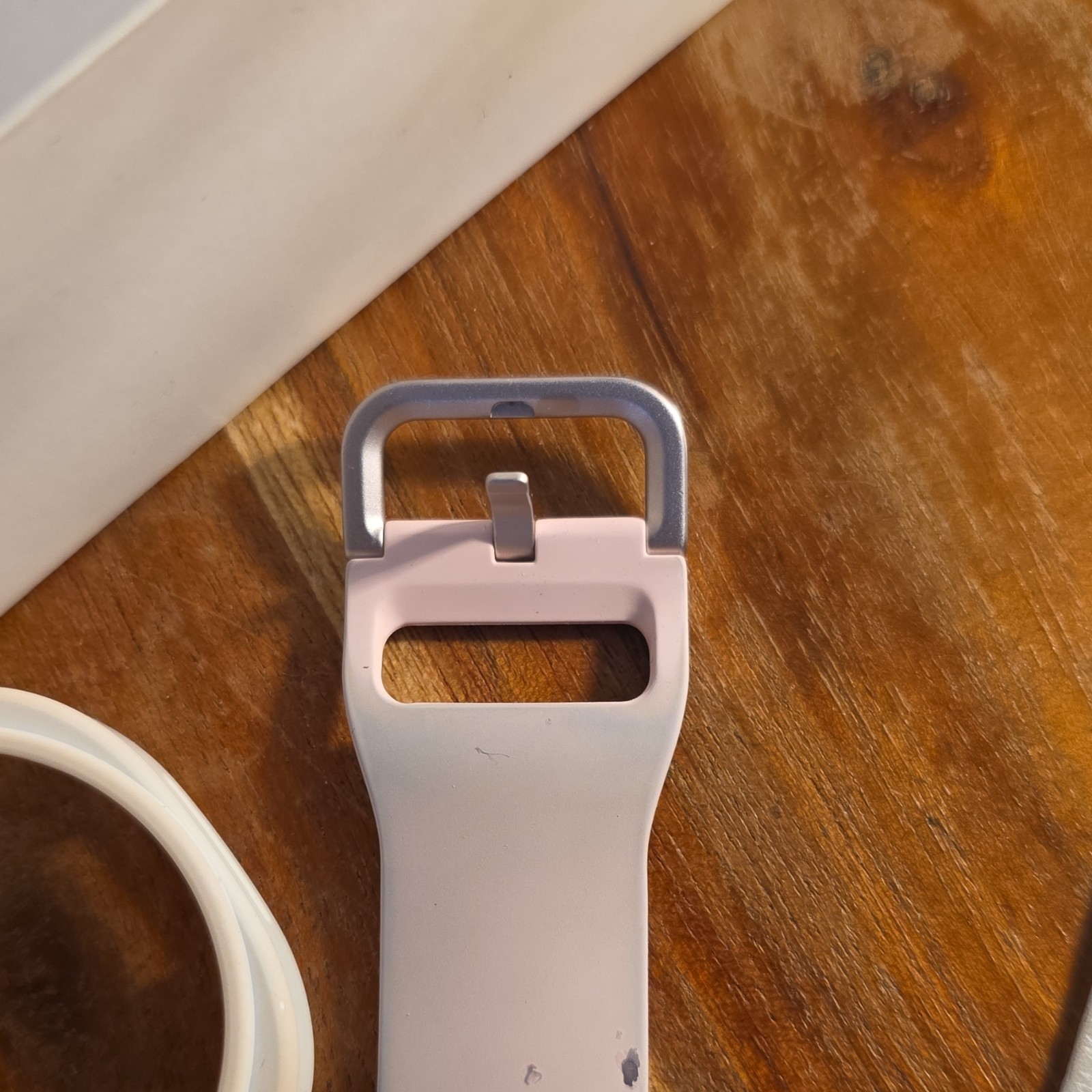 Samsung Galaxy Watch8 44mm Silver Aluminum Case Pink Silicone Band GPS Fitness