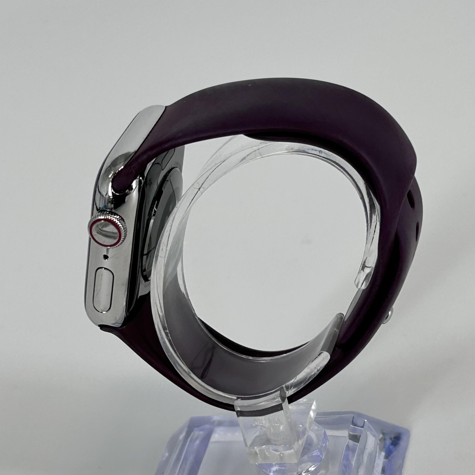 Apple Watch (Series 9) 41mm Silver Stainless Steel (LTE) w/ Purple Sport – Good