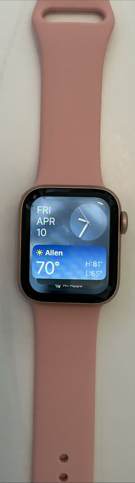 Apple Watch Series 6 GPS, Wifi 40mm Smart Watch – Rose Gold Aluminum Sport,