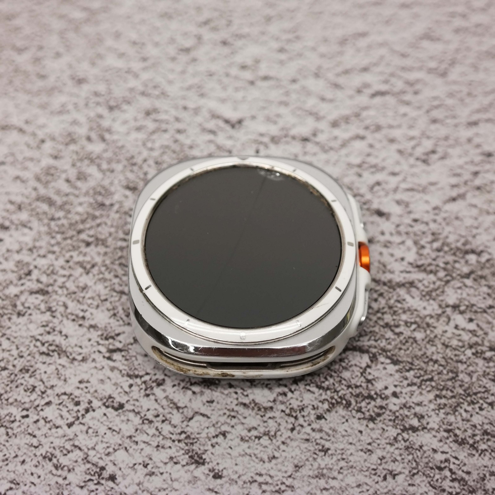 Samsung Galaxy Watch Ultra LTE SM-L705U Titanium White BROKEN