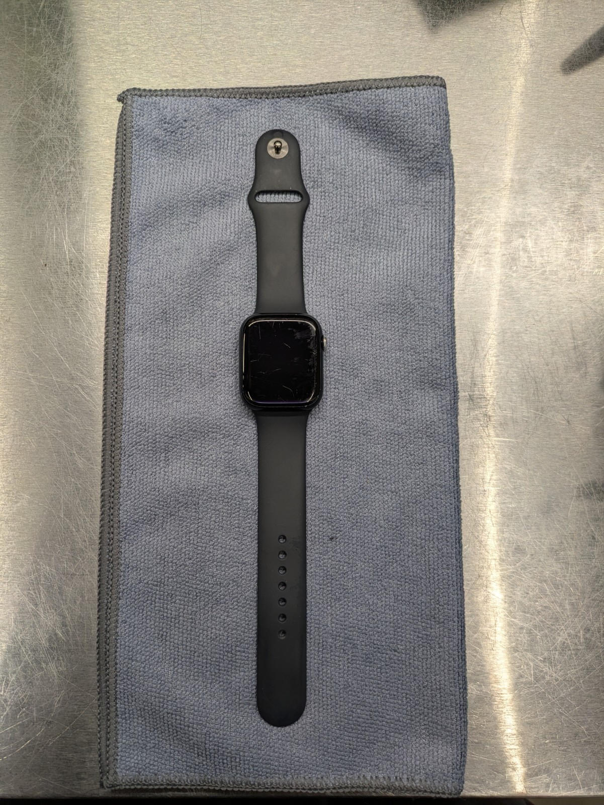 Apple Watch Series 7 Aluminum 45 mm GPS + Cellular Midnight Black