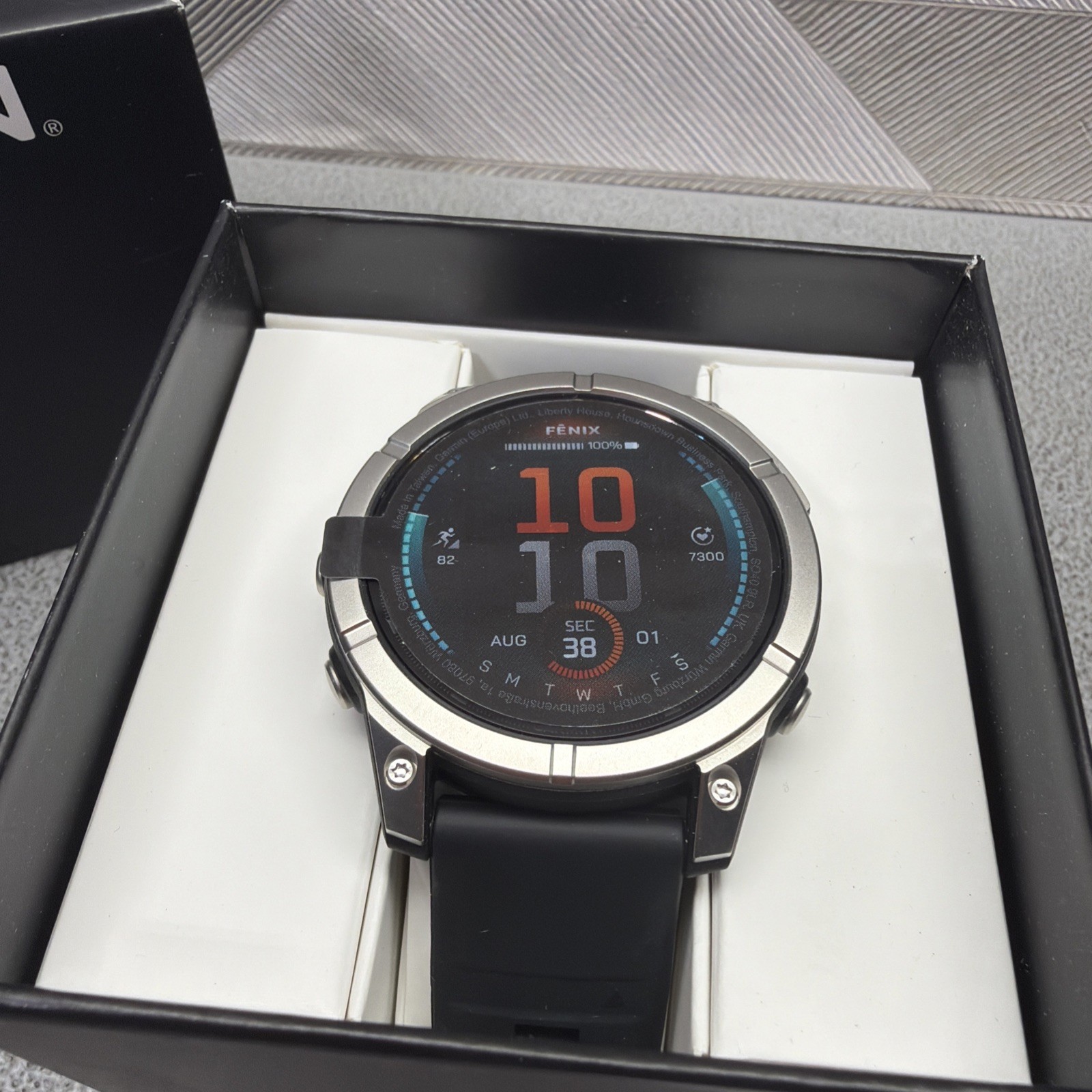 GARMIN FENIX E Premium Multisport GPS Smartwatch 47mm ( NO BOX ALEEVE )
