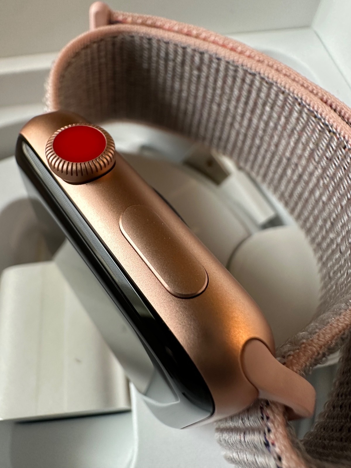 Apple Watch Series 3 42mm Gold Aluminum Pink Sand Sport Loop – Brand New As Is