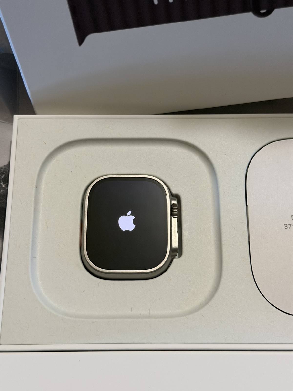 Apple Watch Ultra 3 49mm Natural Ti 64GB, Unlocked, Pristine, New Condition.