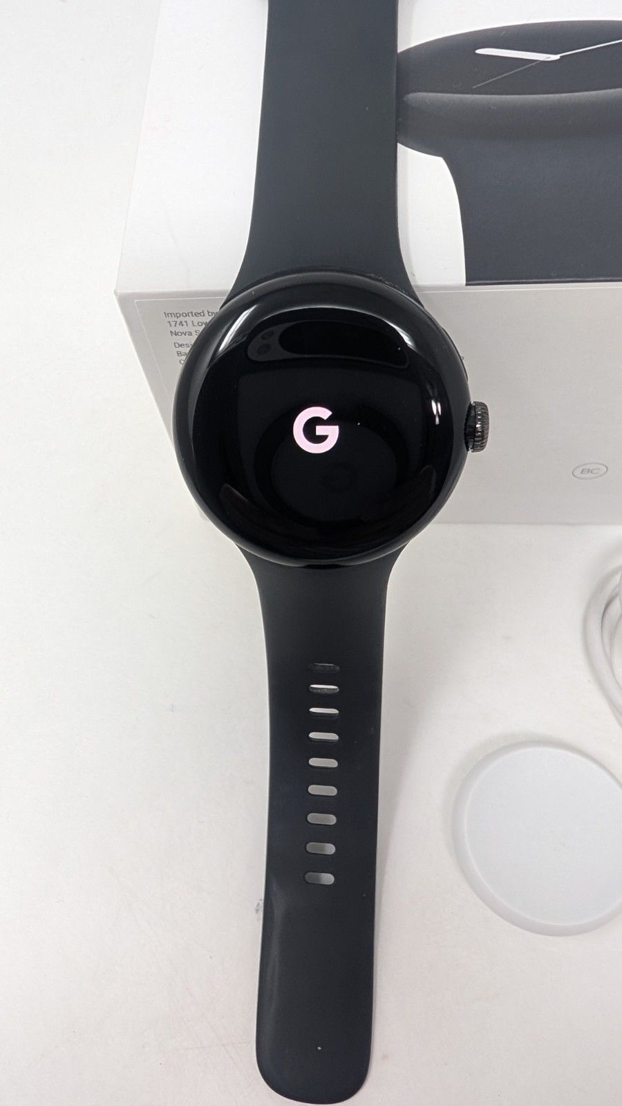 Google Pixel Watch 1st Generation smartwatch with small/large bands
