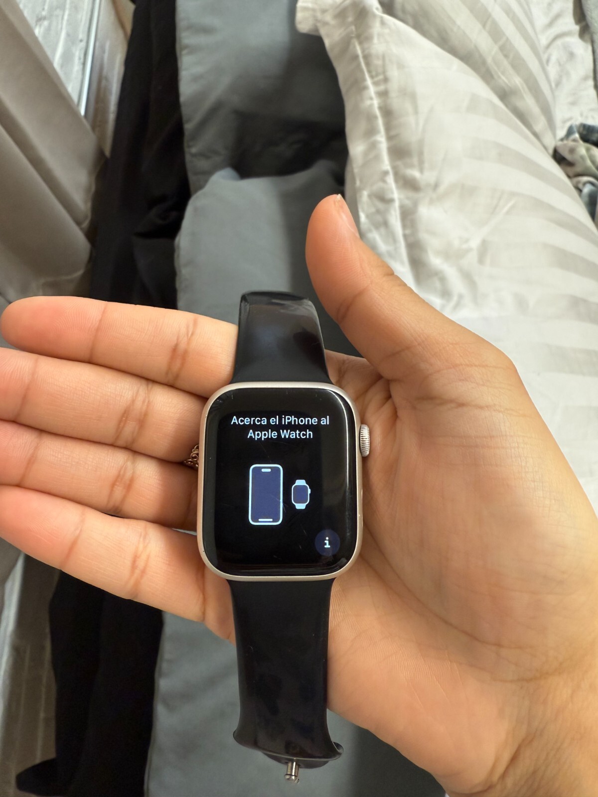 apple watch series 8 45mm gps only, silver black band. minor scratches.